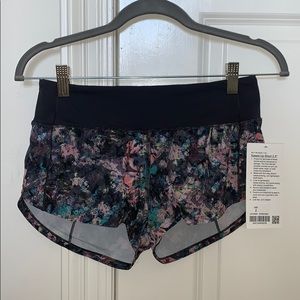 *NWT* Lululemon Speed Up short 2.5